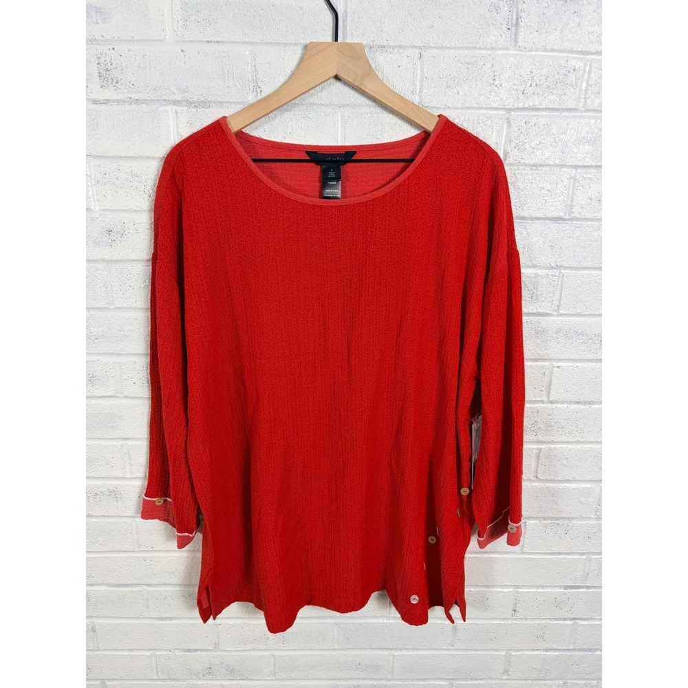 Ali Miles Top Womens L Red Textured Button Detail 3/4 Sleeve Art to Wear Tunic